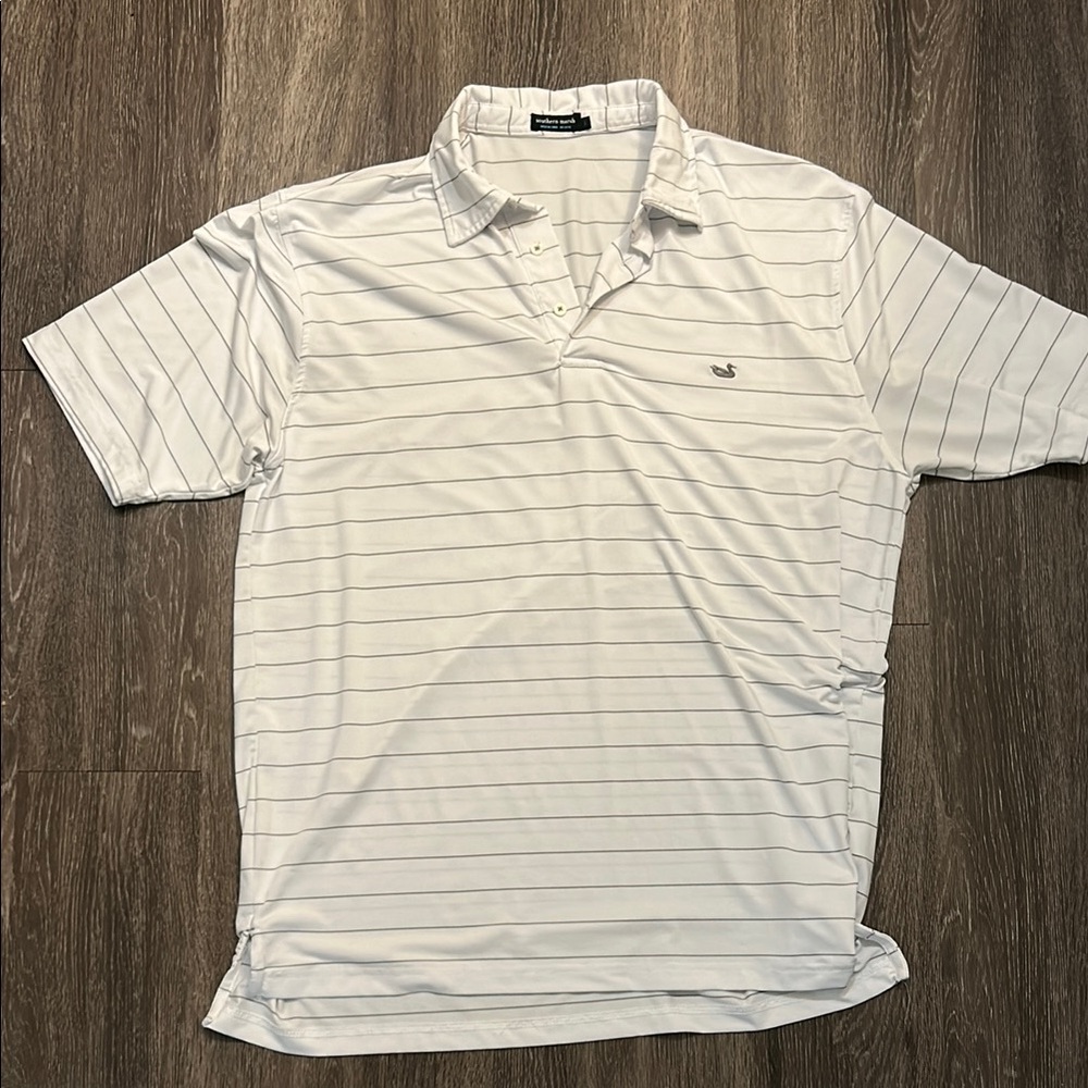 Southern Marsh White Polo Shirt with Subtle Stripes